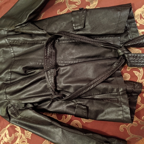 Leather Jacket - Picture 4 of 5